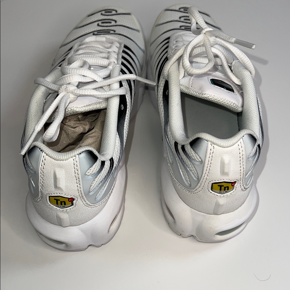 🩵NWT NIKE AIR MAX PLUS BG SIZE 6.5y - Picture 8 of 13